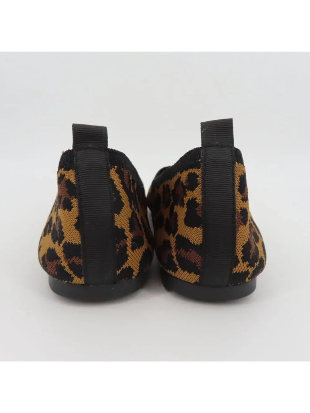 MIA Women 8.5 M EVANNA Leopard Cheetah Animal Print Round Toe Ballet Flat Shoes